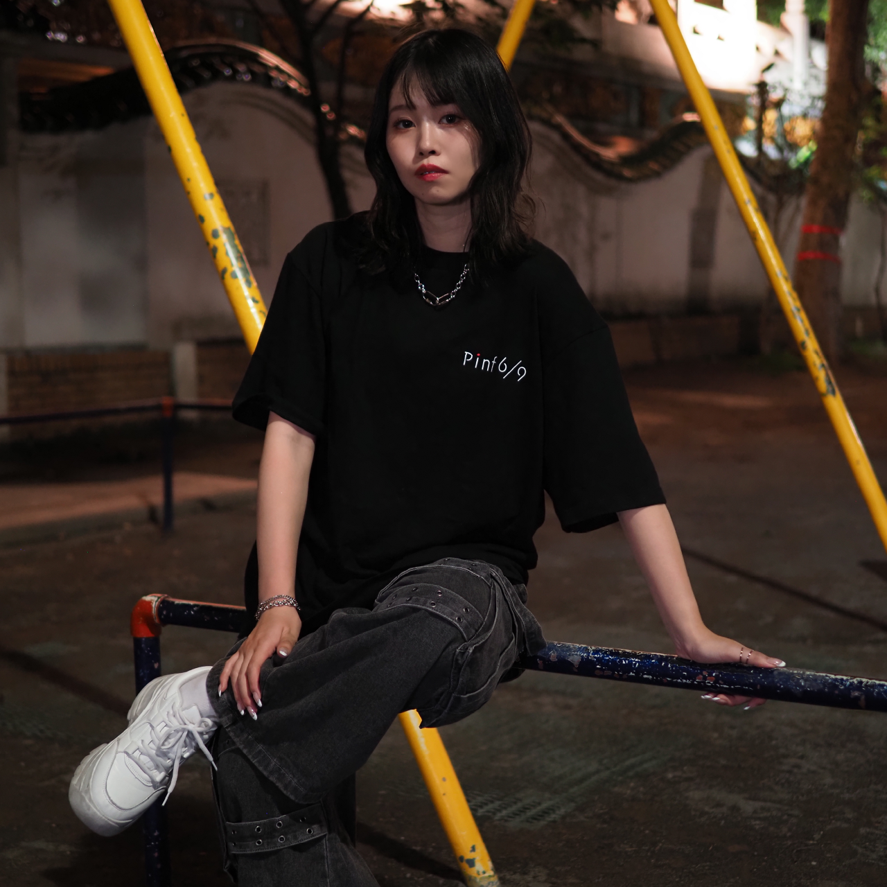 Chi big silhouette tee