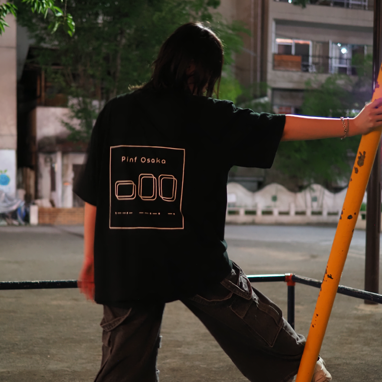 Chi big silhouette tee