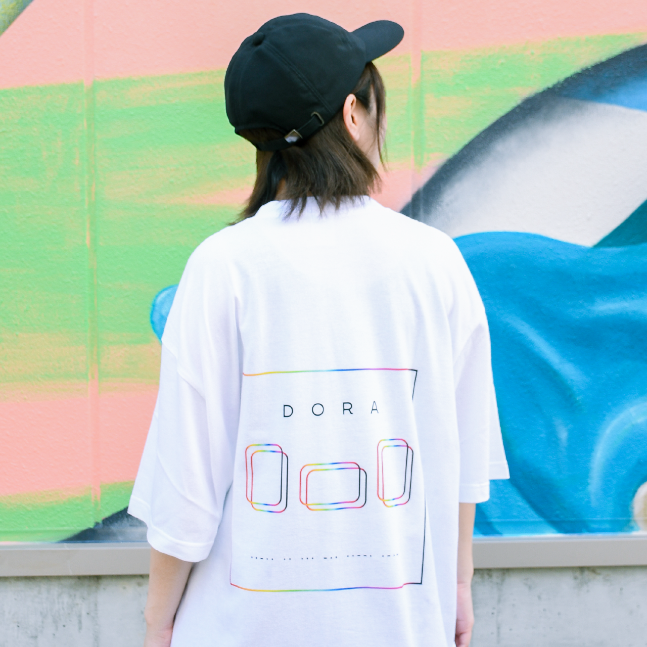DORAPON big silhouette tee